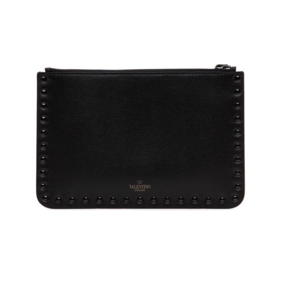 Valentino Garavani
Black Rockstud Allover Zip Pouch - Picture 2 of 4